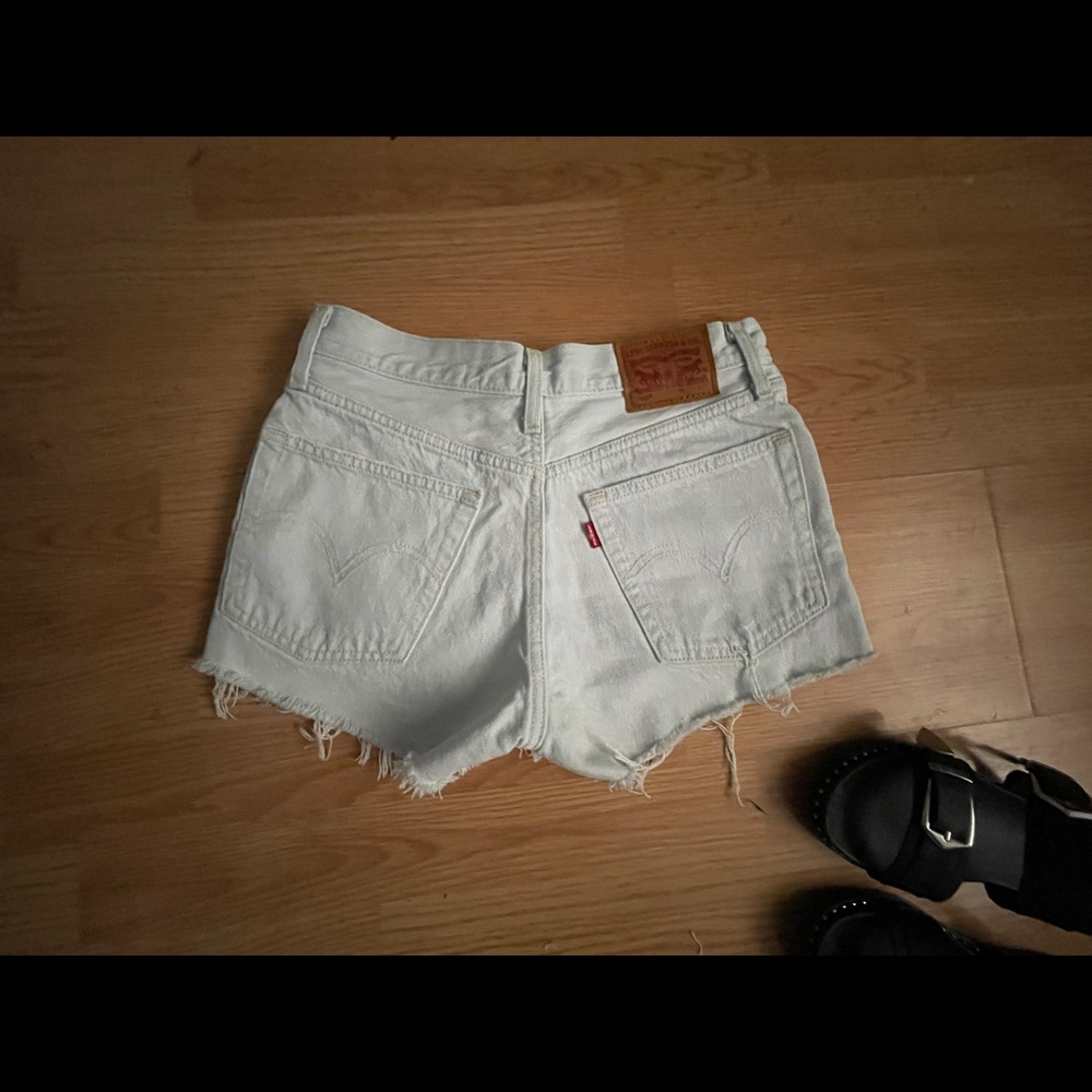 Levi’s high waisted shorts